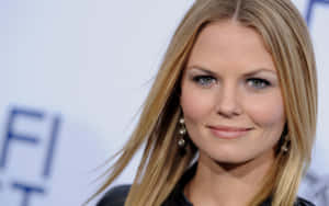 Jennifer Morrison Smiling Radiantly Wallpaper