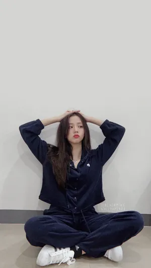 Jisoo Blackpink Navy Blue Pajamas Wallpaper