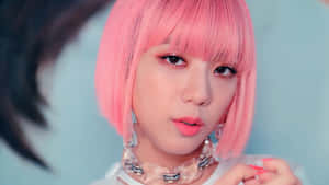 Jisoo Blackpink Pink Bangs Necklace Wallpaper