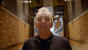 Joe Montana, Legendary Nfl Quarterback Wallpaper