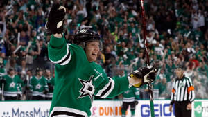 John Klingberg Of Dallas Stars In Green Jersey Wallpaper