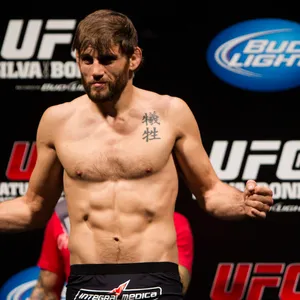 Jon Fitch Ufc 153 Weigh-in 2012 Wallpaper