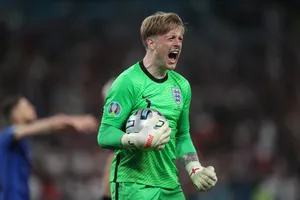 Jordan Pickford Yelling While Carrying Football Wallpaper