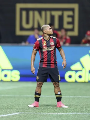 Josef Martinez - Venezuelan Striker In Mastery Action Wallpaper