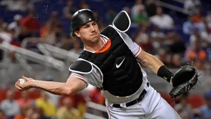 Jt Realmuto Ready To Throw Ball Wallpaper