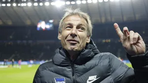 Jurgen Klinsmann Football Stadium Wallpaper