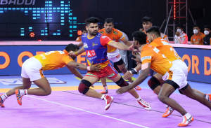 Kabaddi Pardeep Narwal Patna Pirates Wallpaper