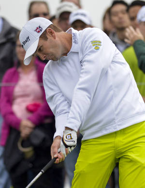 Kevin Streelman Holding Golf Club Wallpaper