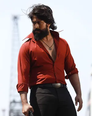Kgf Yash Red-sleeved Polo Wallpaper