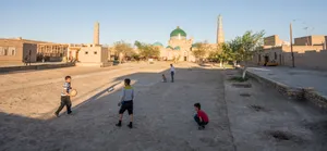 Khiva Kids Playing Wallpaper
