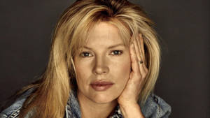 Kim Basinger As Carol Mccoy Wallpaper