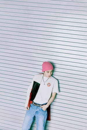 Kim Hanbin Beanie Wallpaper