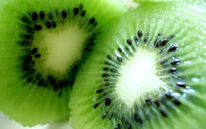 Kiwi Fruit Core Wallpaper