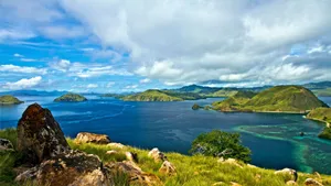 Komodo Island's Stunning Scenery Wallpaper