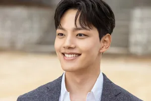 Korean Actor Yeo Jin Goo Wallpaper