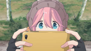 Laid Back Camp Nadeshiko Holding Smartphone Wallpaper