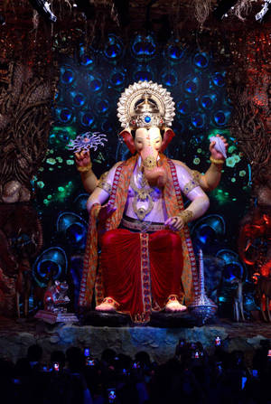 Lalbaugcha Raja Blue Green Throne Wallpaper