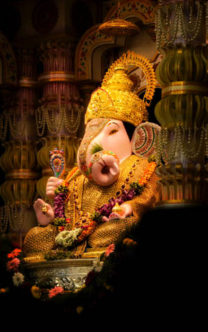 Lalbaugcha Raja Golden Crown Wallpaper