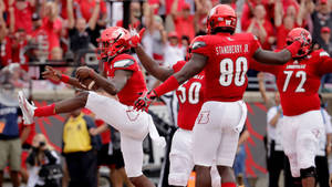 Lamar Jackson Louisville Cardinals Celebration Wallpaper