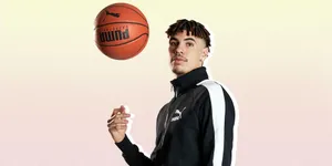 Lamelo Ball In Pink Wallpaper