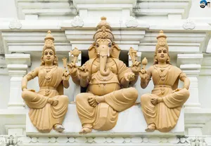 Laxmi Ganesh Saraswat Beige Sculpture Wallpaper