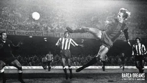 Legendary Football Icon Johan Cruyff In Action At Fc Barcelona Wallpaper