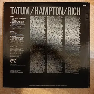 Legendary Jazz Vibraphonist Lionel Hampton With His Signature Autograph Wallpaper