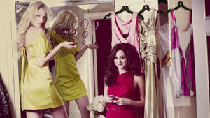 Leighton Meester And Blake Lively Wallpaper