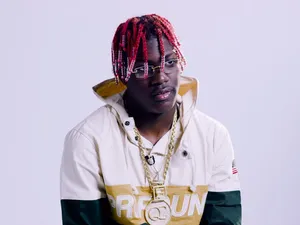 Lil Yachty Showing Off His Best Rap Pose Wallpaper