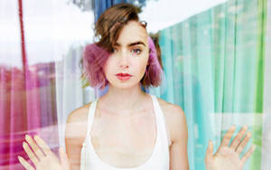 Lily Collins Dreamy Style Wallpaper