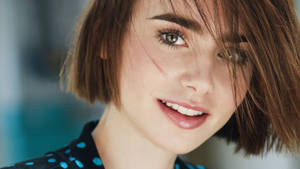Lily Collins Short Bobbed Hair Wallpaper