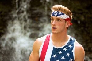 Logan Paul Wearing Usa Flag Top Wallpaper