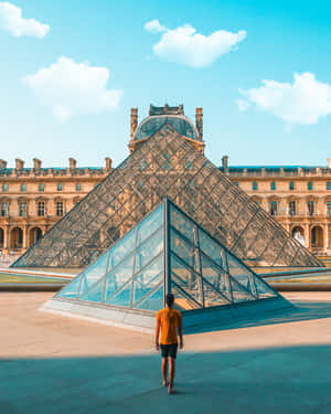 Louvre Museum Entrance Wallpaper