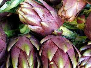 Low Carb Artichoke Vegetables Close Up Shot Wallpaper