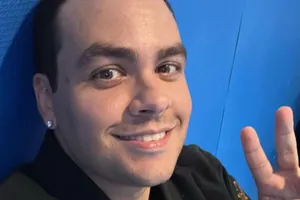 Luccas Neto Selfie Wallpaper