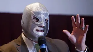 Luchador El Santo Speaking Event Wallpaper