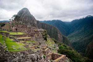 Machu Picchu, Peru Wallpaper