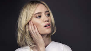 Mackenzie Davis Contemplative Glance Wallpaper