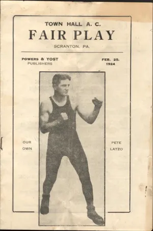 Magazine Cover Featuing Pete Latzo Wallpaper