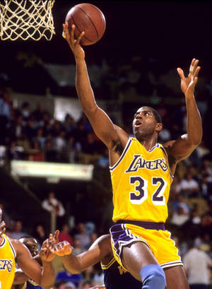 Magic Johnson Basketball Turn Wallpaper