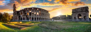 Majestic Arch Of Constantine With The Iconic Colosseum In Rome, Italy Wallpaper