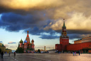 Majestic View Of Cloudy Kremlin Wallpaper