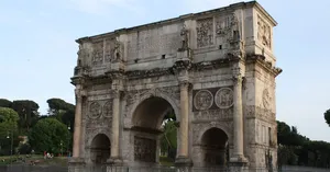 Majestic View Of The Arch Of Constantine Wallpaper