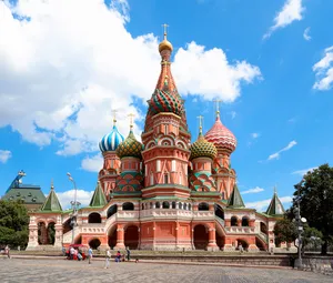 Majestically Captivating View Of Saint Basil's Cathedral Wallpaper