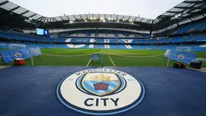 Manchester City 4k Football Field Wallpaper