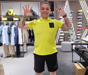 Manin Neon Shirtat Store Wallpaper