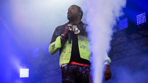 Meek Mill On The Foggy Stage Wallpaper