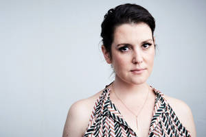 Melanie Lynskey Serious Celebrity Portrait Wallpaper