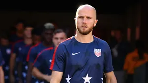 Michael Bradley Leads Usmnt Wallpaper