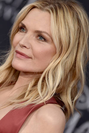 Michelle Pfeiffer Maleficent Movie Premiere Wallpaper